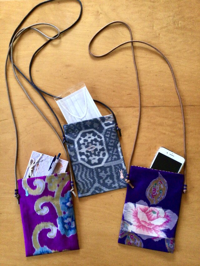 銘仙リメイクポーチ 銘仙のスマホポシェット06a 着物 古布 リメイク ポーチ ケース