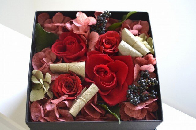 Flower Box (レッド*ブラック)の画像1枚目