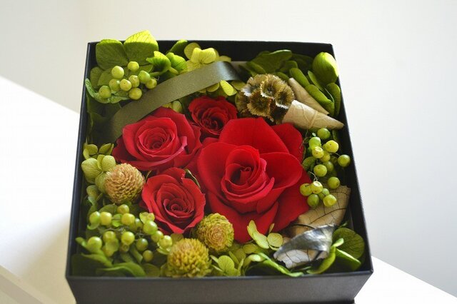 Flower Box (レッド*ブラック)の画像1枚目