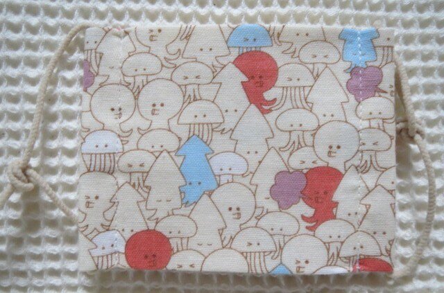 子供マスクSサイズ たこといかとくらげの画像1枚目