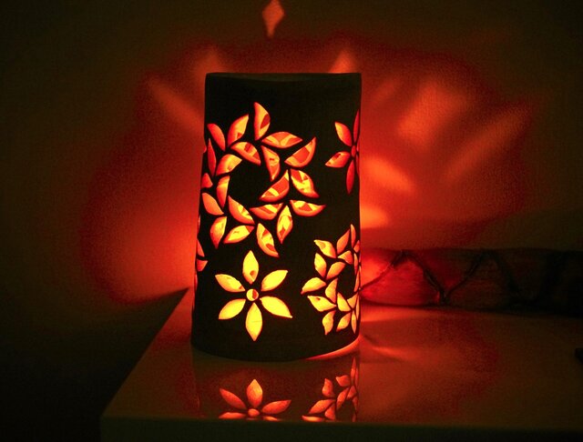 竹灯籠　竹灯り   ロウソクの揺らぎ　両面彫り 竹ランプシェイド 　〜〜和火〜〜 竹灯籠 竹灯り ロウソクの揺らぎ 両面彫り 竹ランプシェイド 〜〜和の