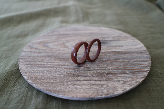 リング幅3.3㎜の木の指輪 | iichi 日々の暮らしを心地よくする