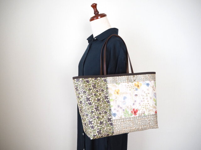 t38様　プリーツポーチ　トートバッグ　パッチワーク　ミニポーチ パッチワークバッグの人気通販 | minne byGMOペパボ 国内最大級の