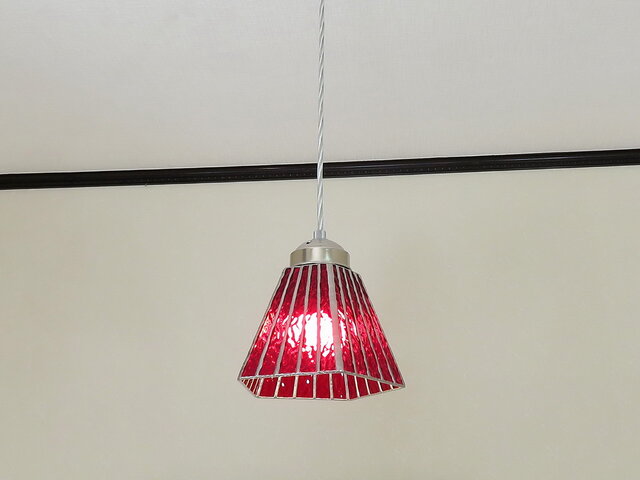 レッドのストライプ・五面（ステンドグラスペンダントライト）吊り下げ