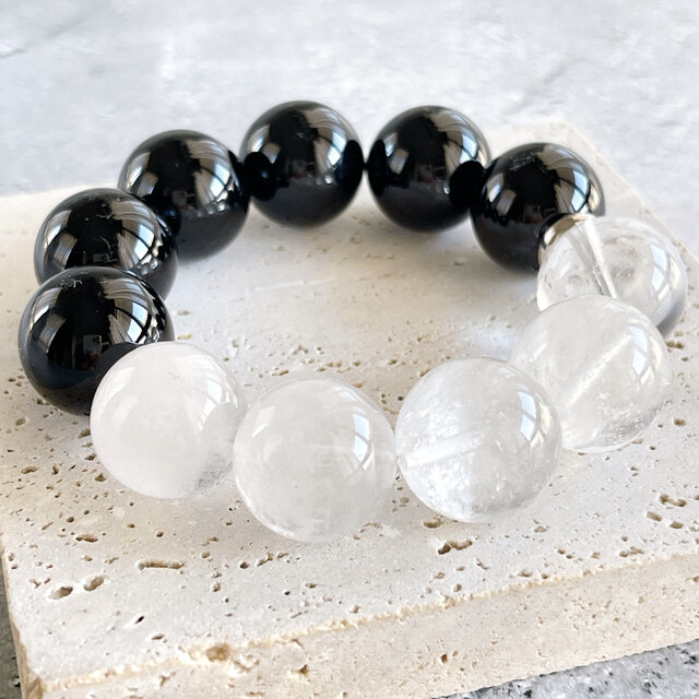 受注製作】アイスクリスタル&モリオン18mm✧陰陽ブレスレット✧大玉