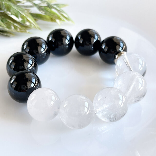 受注製作】アイスクリスタル&モリオン18mm✧陰陽ブレスレット✧大玉