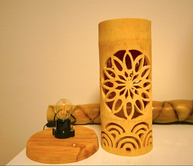 竹灯り・竹あかり・竹灯籠・竹灯篭・竹ランプ 両面彫り～～ 癒しの灯り