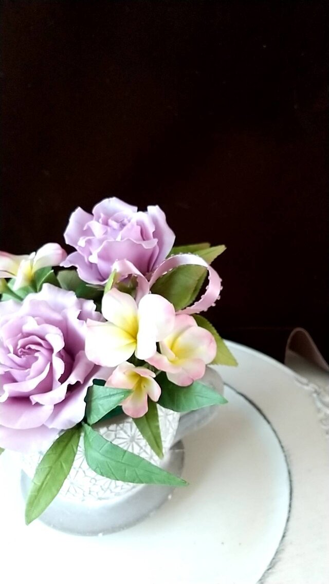 ☆クレイフラワー作品（薔薇とティータイム）☆ | iichi 日々の暮らし