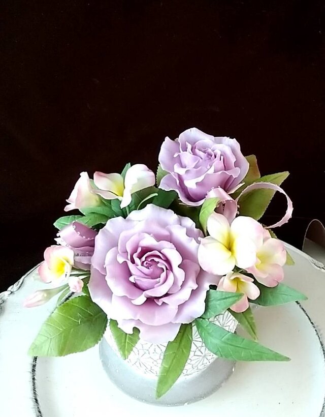 ☆クレイフラワー作品（薔薇とティータイム）☆ | iichi 日々の暮らし