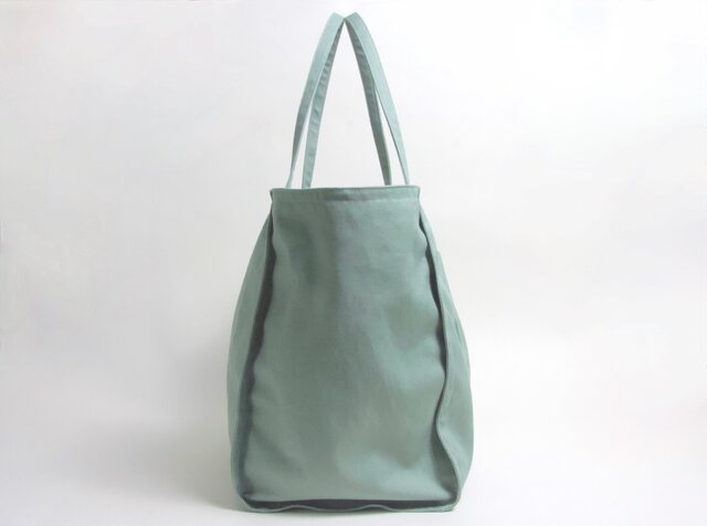 大きめサイズ☆ ダブルステッチ しかくポケット トートバッグ