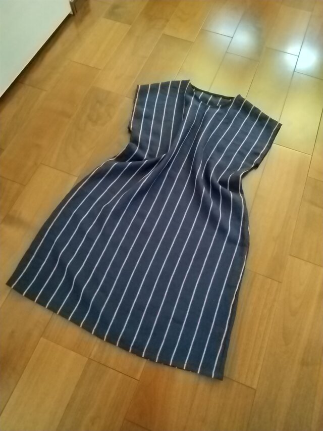 上質リネンワッシャー加工ネイビーストライプワンピース