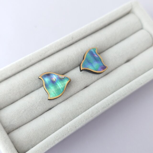 千鳥 螺鈿ピアスsv メキシコ貝 | iichi 日々の暮らしを心地よくする