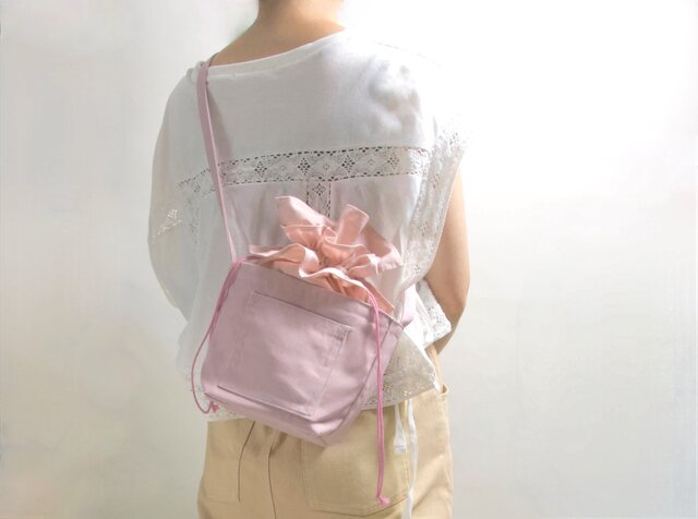 ミニ巾着バッグ☆ ダブルステッチ しかくポケット ショルダーバッグ