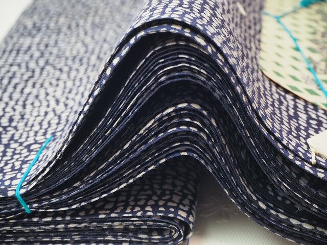 y0015 東京本染 未使用 反物 木綿 霰文様 浴衣 100cmカット / 古布 古