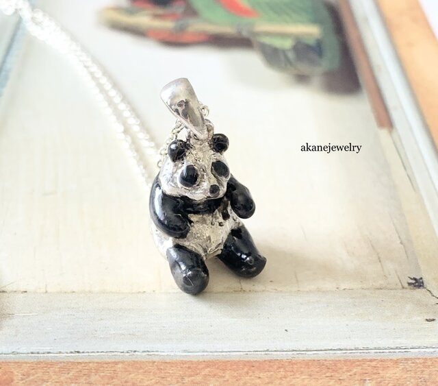 パンダのネックレス | iichi 日々の暮らしを心地よくするハンドメイド