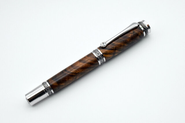 デサートアイアンウッド】手作り木製万年筆 #6 | iichi 日々の暮らしを