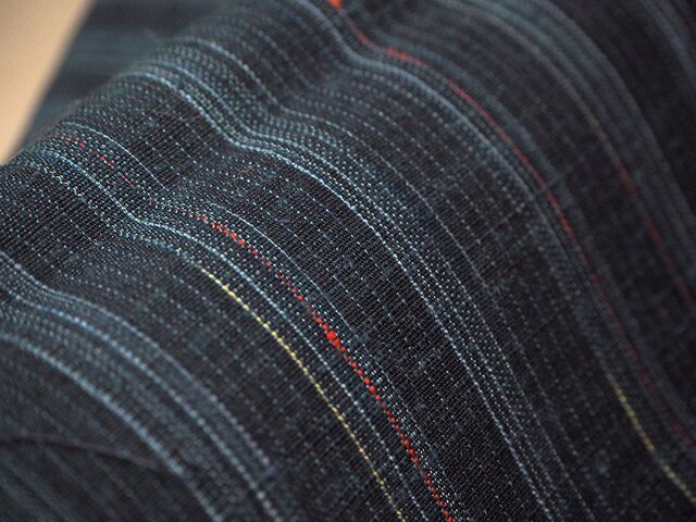 tu0017a 紬 縞文様 150cm 正絹 / 古布 古裂 japanesesilk vintagecioth