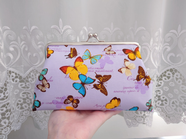 ◇【再販】ひらひら蝶々のがま口ポーチ*パープル紫バタフライ