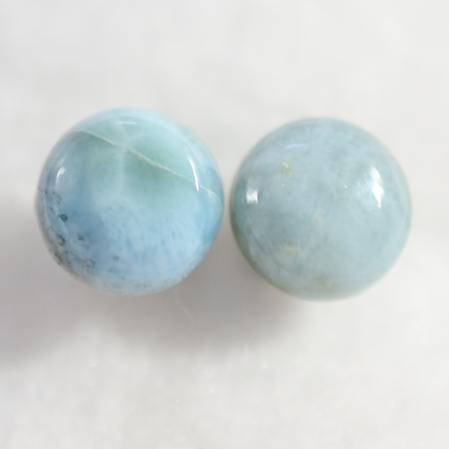 （１点もの・アウトレット）ラリマーのスタッドピアス・9mm（チタンポスト）