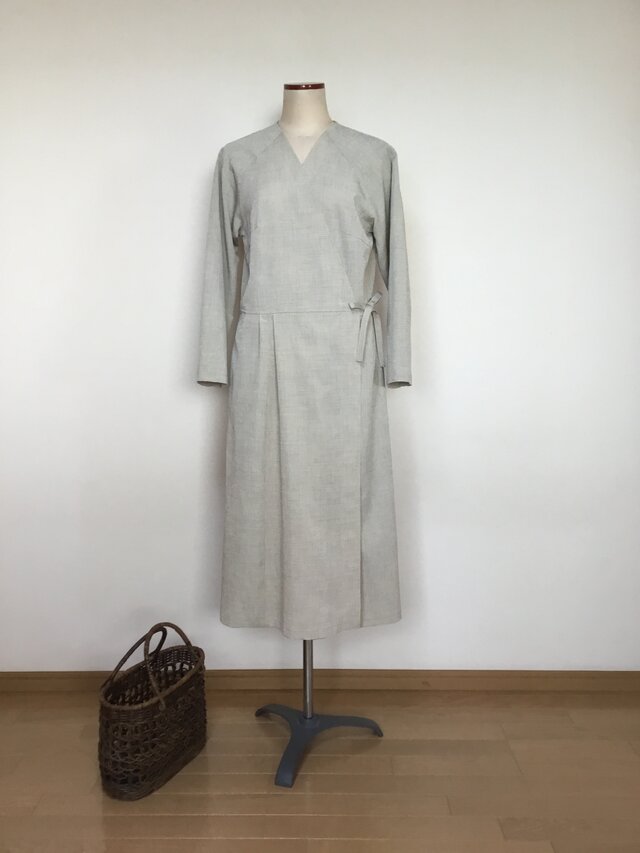 ラグラン袖のカシュクールワンピース　　　　着物リメイク
