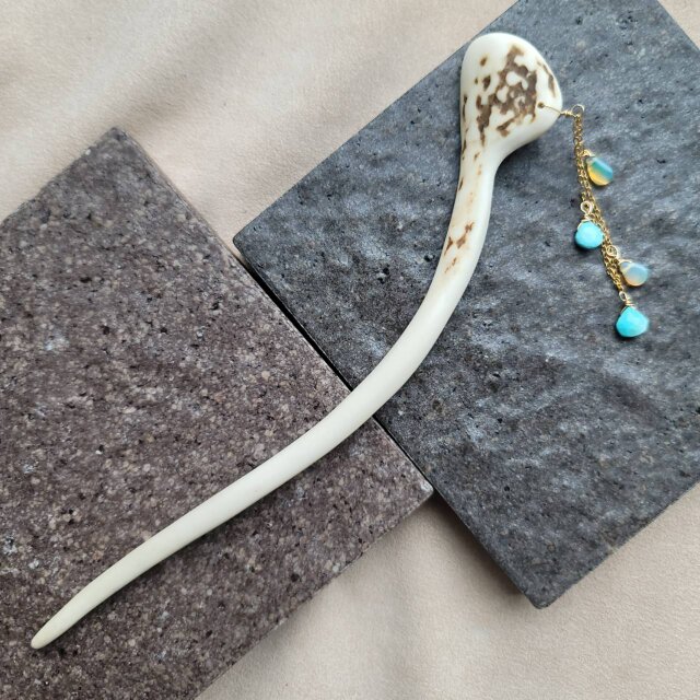 鹿の角 ターコイズとオパールのかんざし