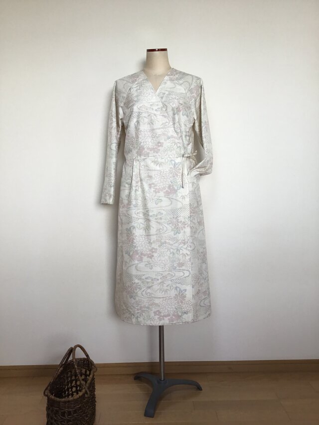 ラグラン袖のカシュクールワンピース　　　　着物リメイク　30%off