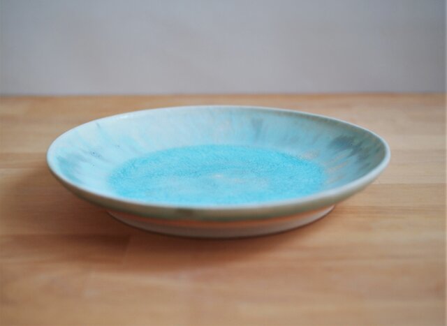 流彩釉皿21㎝ヒスイ | iichi 日々の暮らしを心地よくするハンドメイド