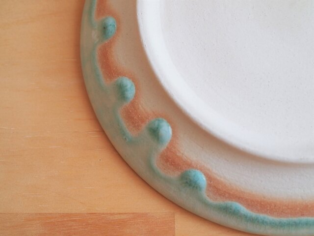 流彩釉皿21㎝ヒスイ | iichi 日々の暮らしを心地よくするハンドメイド