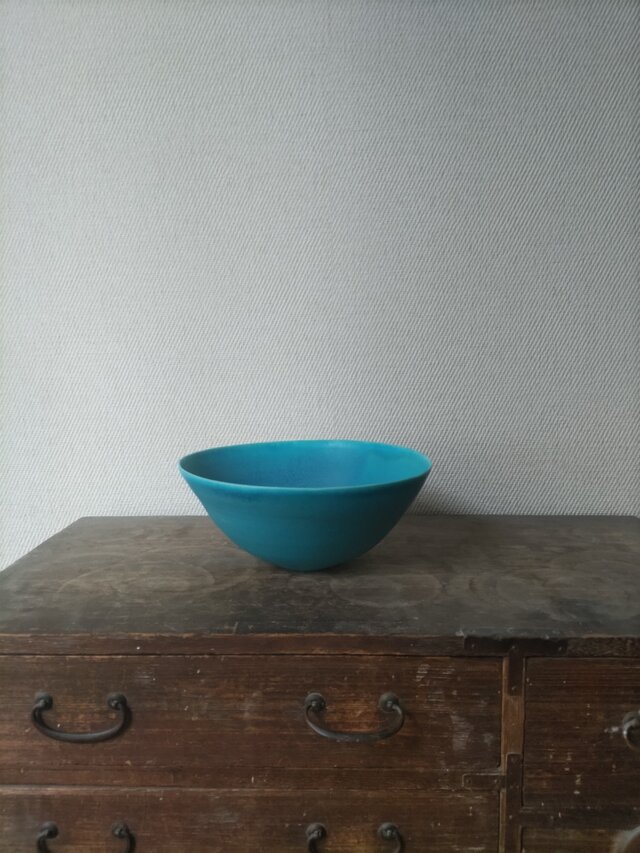 トルコ青 鉢の画像1枚目