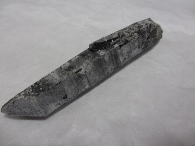 ◇EC◇モリオン（黒水晶）原石 60g | iichi 日々の暮らしを心地よく