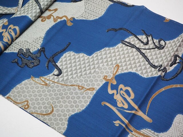 mh0003 卍繋ぎ、漢字、鱗、鎖文様 メリンス モスリン生地 74cm巾×100cm