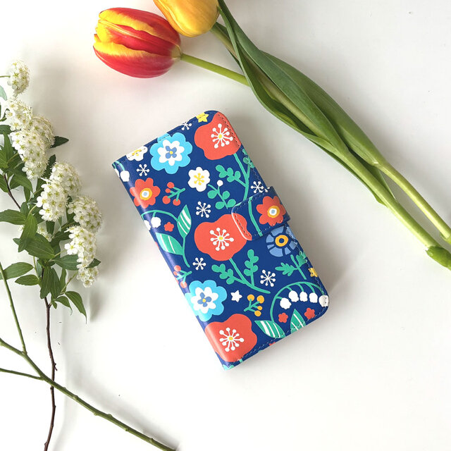 ＜iPhone＞手帳型スマホケース【Flowers／ネイビー】
