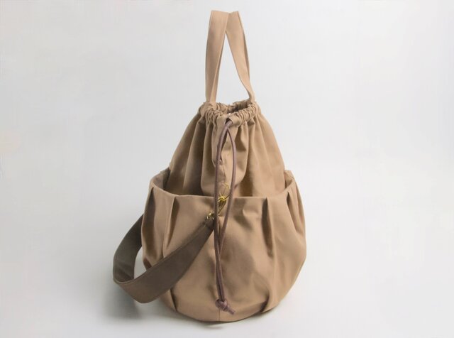 ころんと♪ニュアンスタックポケット ショルダー付き 大きい巾着トート