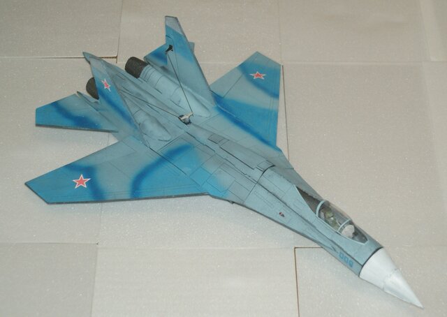 空飛ぶプラモデル ビッグスケールグライダー Su-27 フランカー 1/28