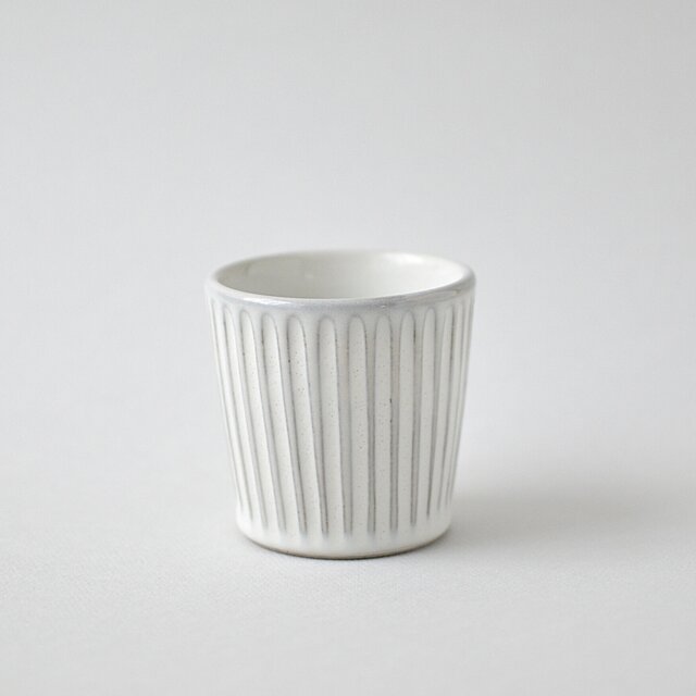 フリーカップ しのぎミルキーホワイトの画像1枚目