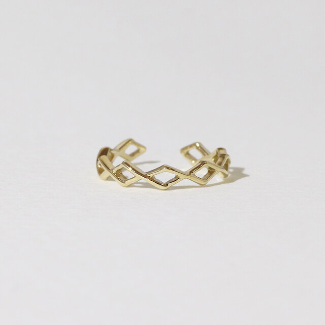 k10　イヤカフ　イヤーカフ　ひし形　可愛い　オシャレ　ノンホールピアス