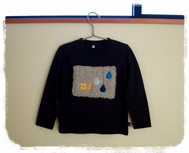アップリケTシャツ。の画像1枚目