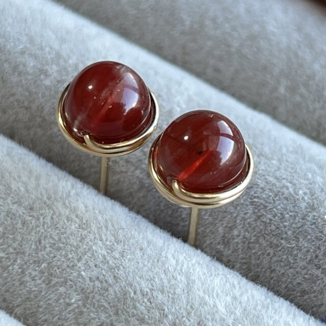 アンデシン 1粒ピアス  14kgf　 カラーチェンジ　チベット産