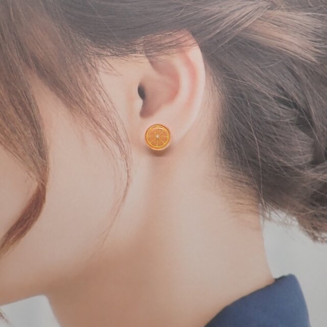 6種類から選べる》フルーツピアス | iichi 日々の暮らしを心地よく