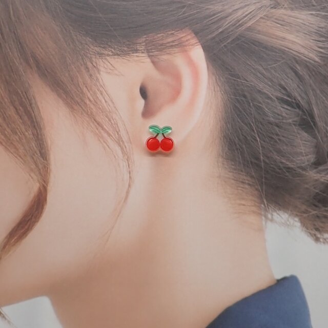 6種類から選べる》フルーツピアス | iichi 日々の暮らしを心地よく
