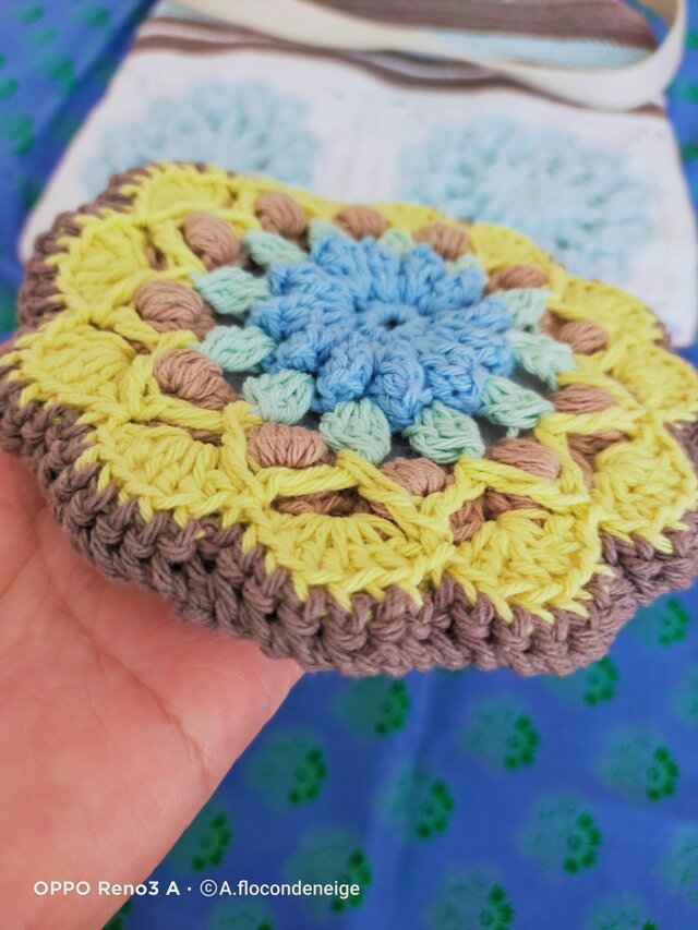 手編み お花のティッシュケースカバー グリーン系 編み物 モチーフ