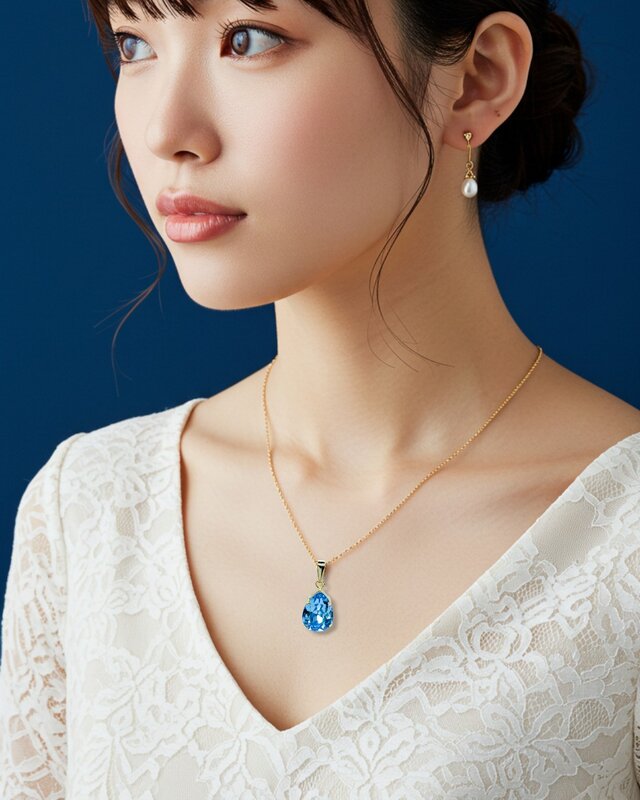 クリスタルガラスドロップのネックレス アクアマリン＊金具の色が選べ