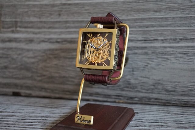 流木×アイアン×真鍮 スタンド ヴィンテージ レトロ 時計 アクセサリー等に 流木×アイアン×真鍮 スタンド ヴィンテージ レトロ 時計 アクセサリー