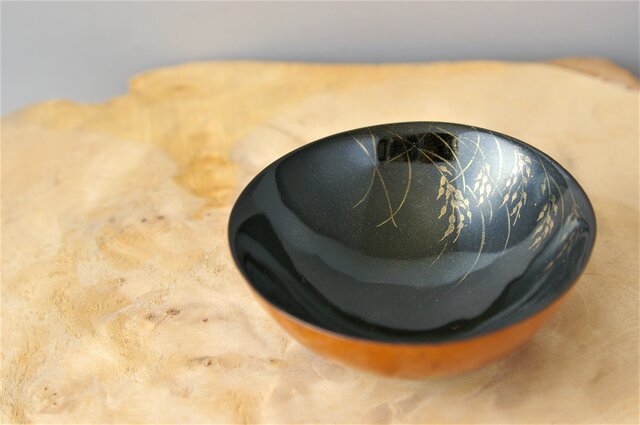 ぐい呑み 稲蒔絵 瓢箪木地 | iichi 日々の暮らしを心地よくする