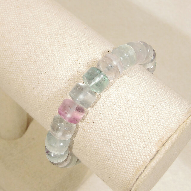 フローライトの天然石ブレスレット（内周15cm、マルチカラー、レインボーフローライト）