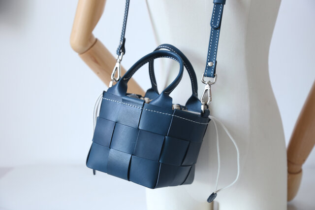 帆布×革の組み合わせ」本革レザー編みハンドバッグショルダー