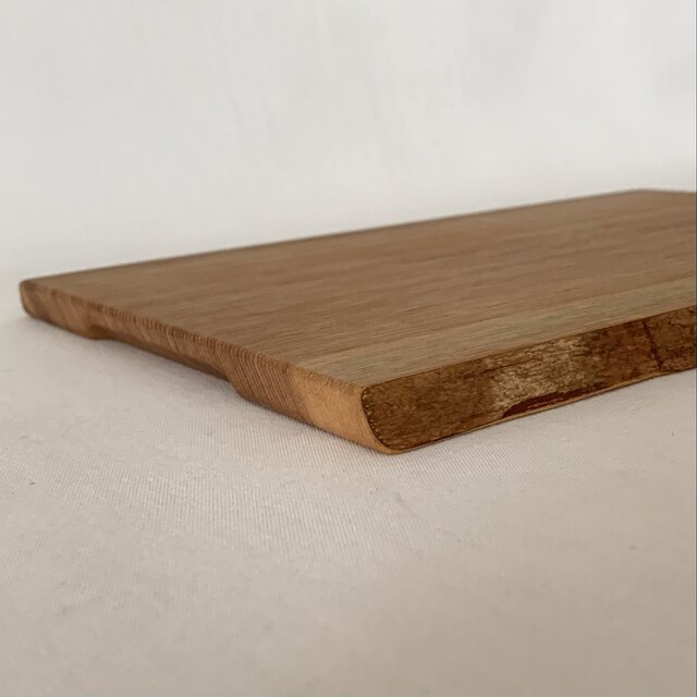 タモ材 カッティングボード (片耳付き)