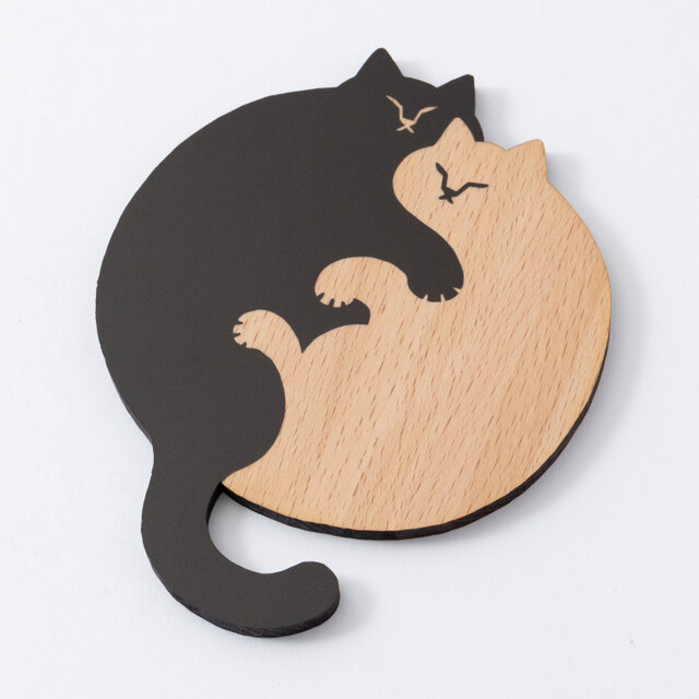 猫雑貨・ねこまみれ｜木製コースター/プレート【 添い寝】 | iichi
