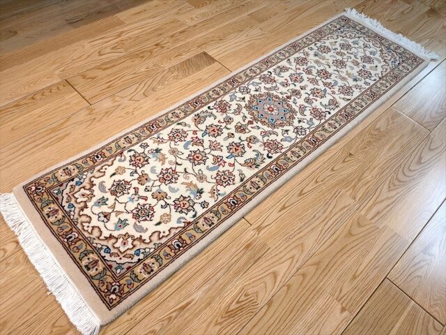 170万ノット！輝く、多色織絨毯！本場イラン産70×120cm‐200881の+