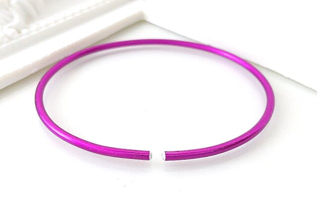 シンプルパープルバングル〈サイズ調節自由自在〉 | iichi 日々の